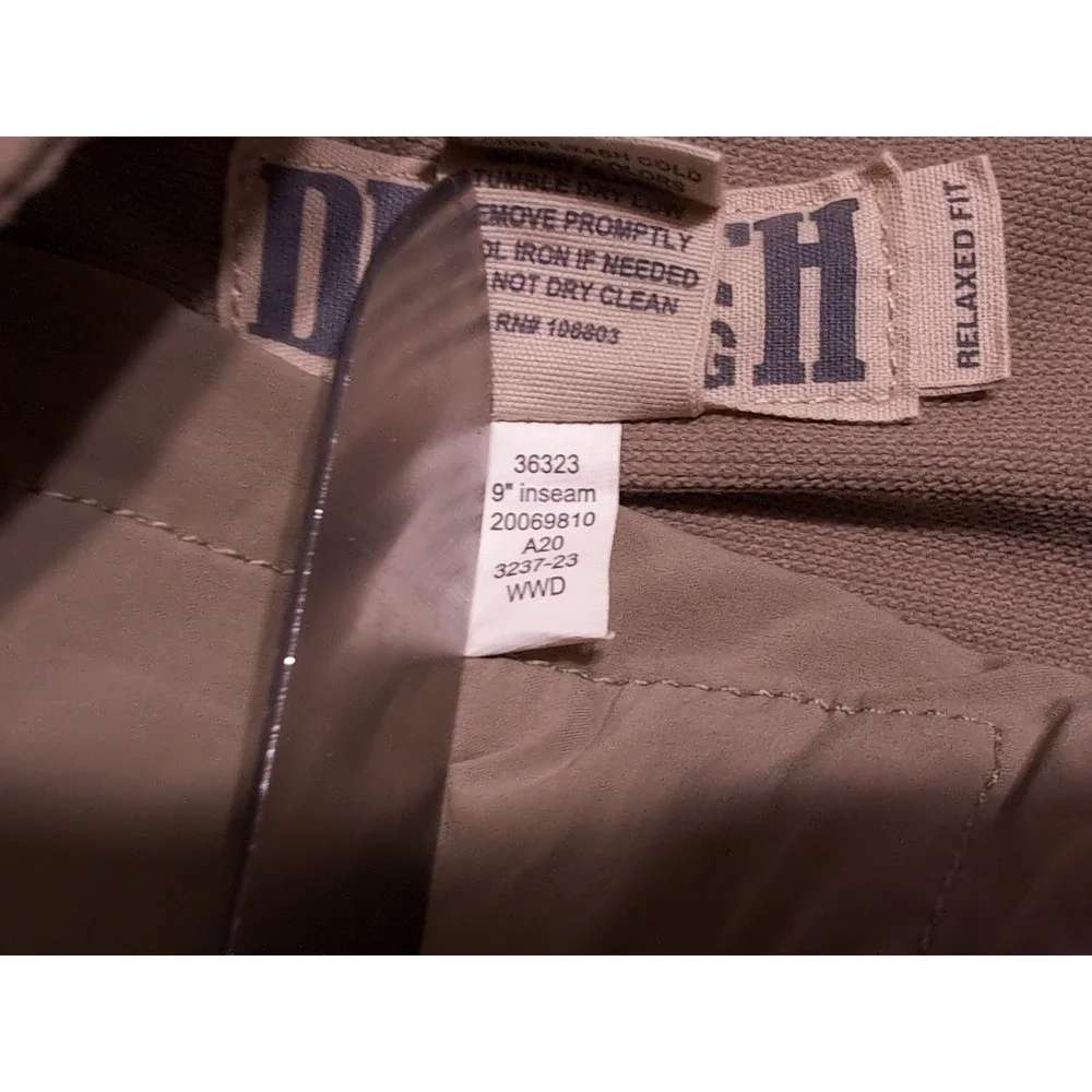 DULUTH Flexpedition Cargo Shorts Mens 48 Brown EXCELLENT 9in Inseam 36323